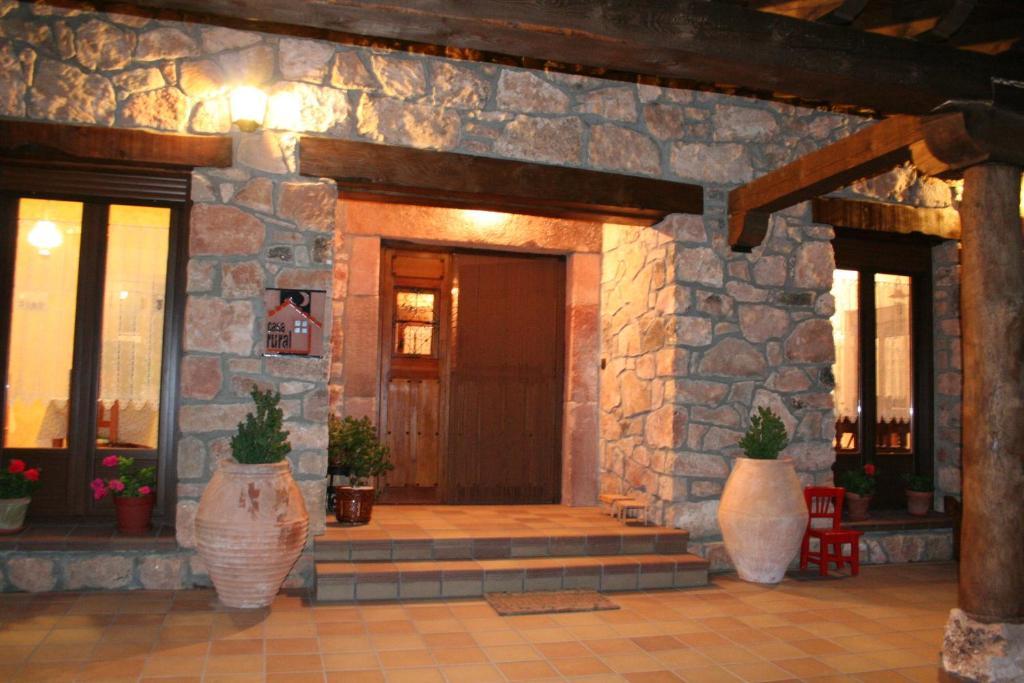 Hotel Los Arrenes De Tarancueña المظهر الخارجي الصورة
