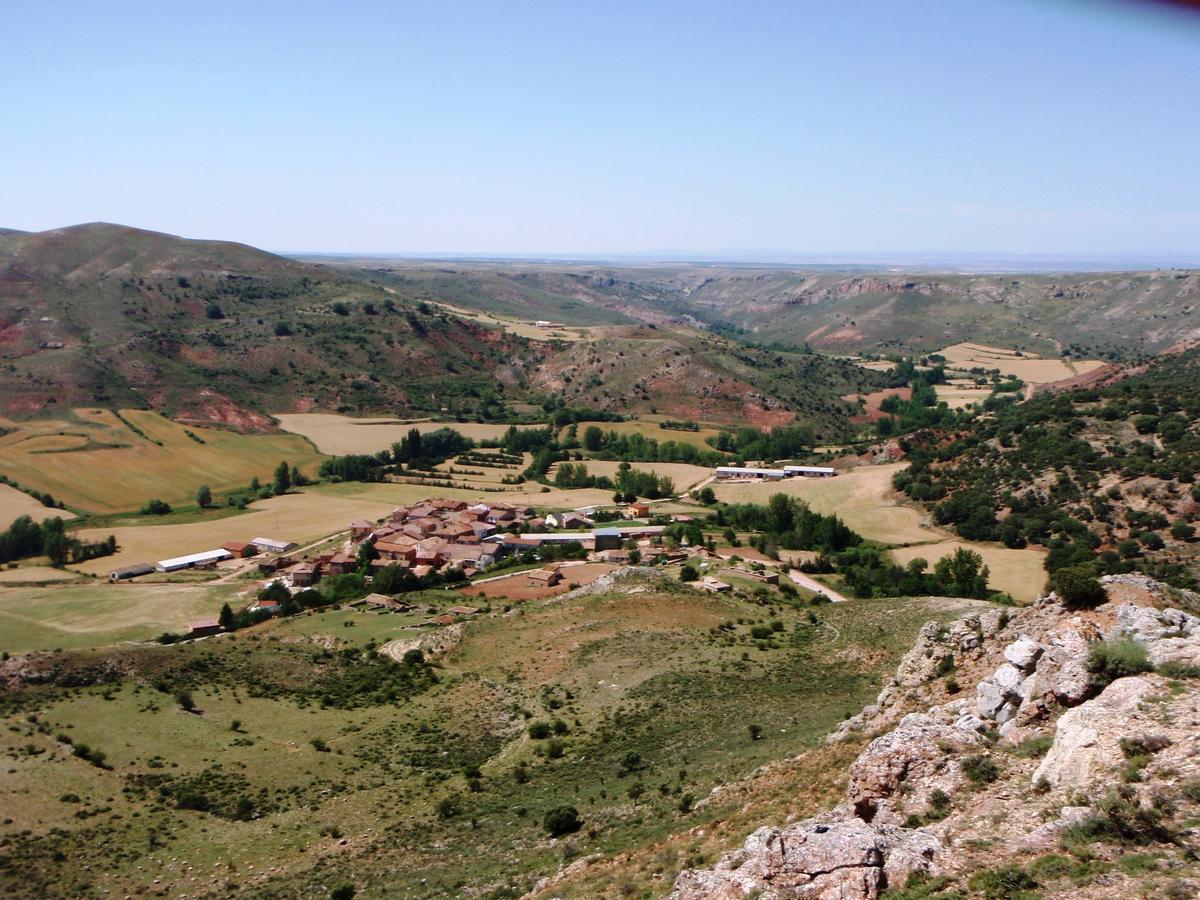 Hotel Los Arrenes De Tarancueña المظهر الخارجي الصورة